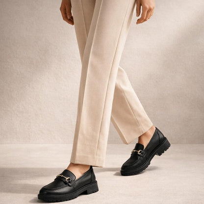 Chaussure mocassin noir femme
