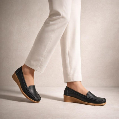 Mocassin femme en cuir noir